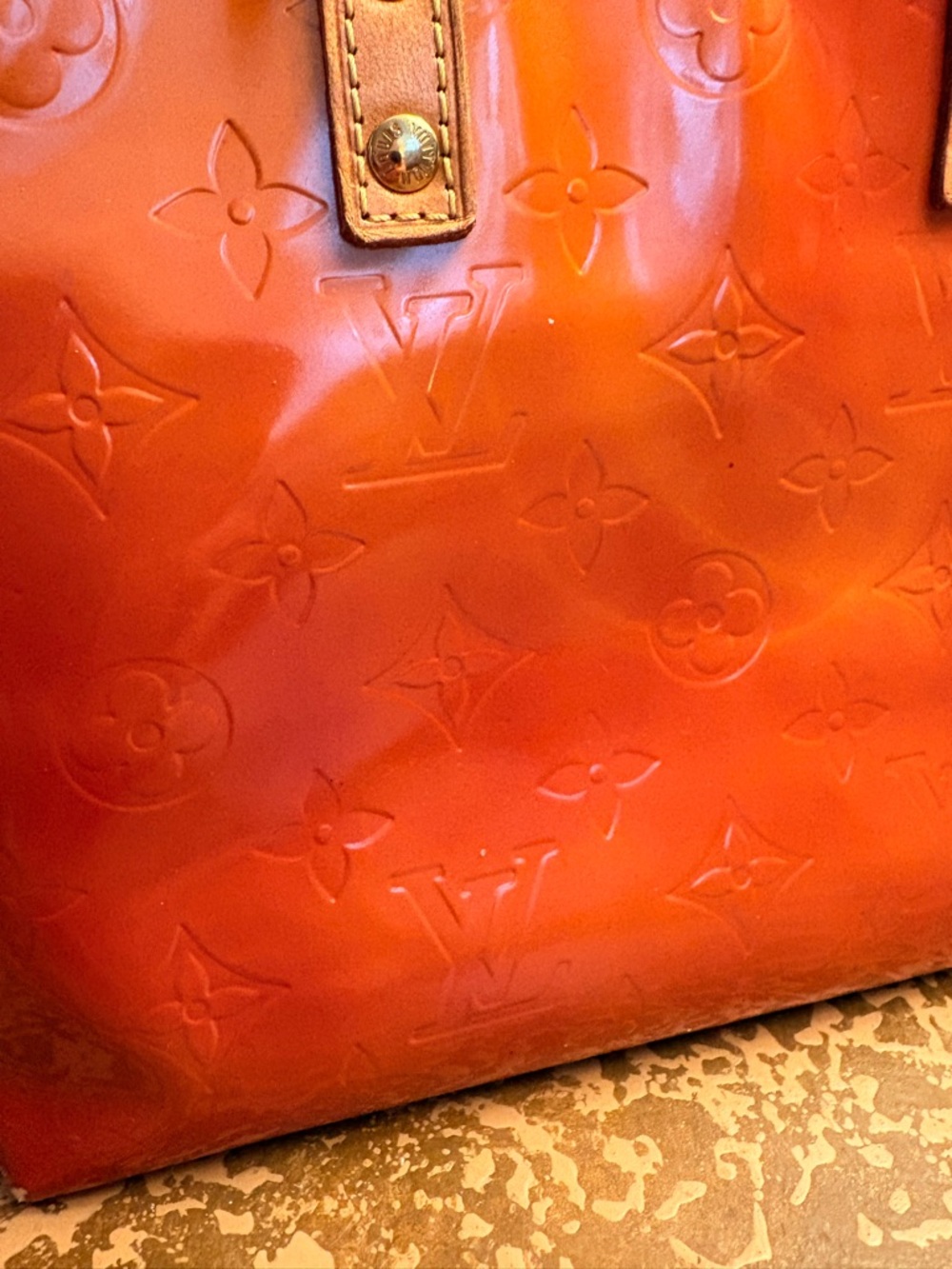 Louis Vuitton Vernis Bag – Burnt Orange – Gloss Leather - Picture 3 of 5